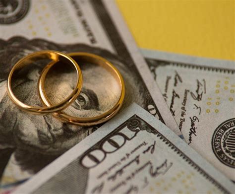 After Vetoes Of Similar Bills Desantis Signs Alimony Overhaul