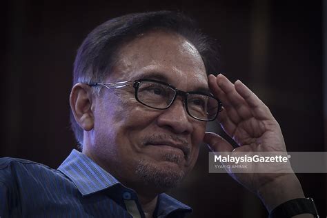 Kes Saman Fitnah Selesai Mazlan Mohon Maaf Kepada Anwar