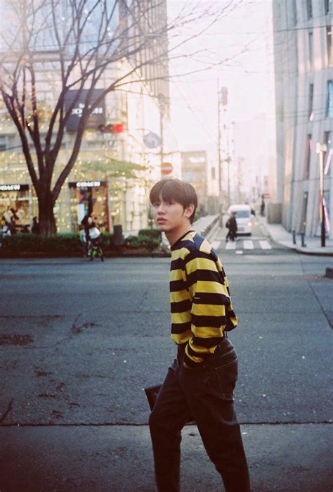 เทยทาวาฬ on Twitter Cute gay couples Actors Cute gay