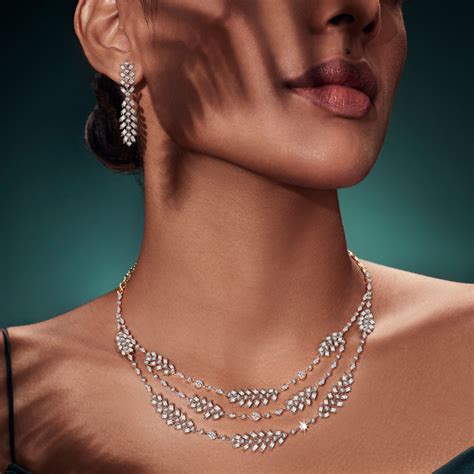 Incredible Collection Of Full K Diamond Necklace Images Top