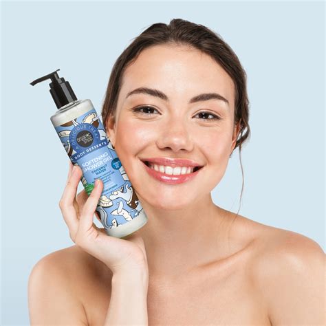 Softening Shower Gel Coconut Water