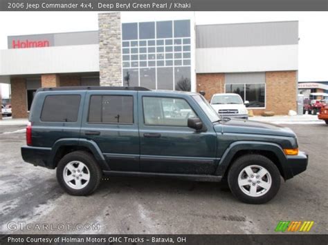 Deep Beryl Green Pearl Jeep Commander X Khaki Interior