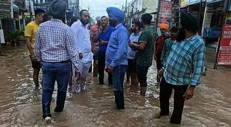 Three bodies recovered in seasonal rivulet near Kharar | Chandigarh ...