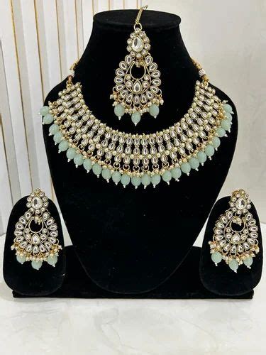 With Maang Tika Wedding Wear Kundan Necklace Sets At Rs Set In New