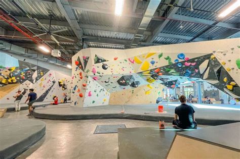 7 Best Rock Climbing Gyms in New York City » Local Adventurer