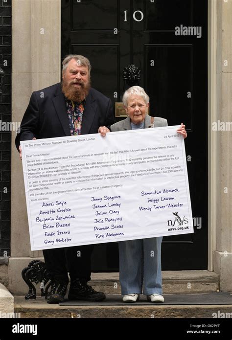 Brian Blessed And Annette Crosbie Hand A Giant Postcard To The Prime