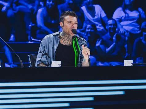 X Factor Le Pagelle Fedez Tra Le Nuvole Voto Ambra E I