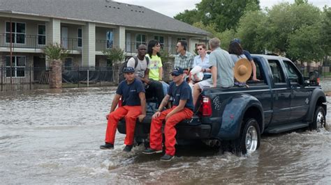 Uscg Station Houston Continues To Respond To Hurricane Harvey Passagemaker