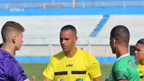 Escrete De Ouro Futebol Do Rn Confira A Arbitragem Para A Terceira