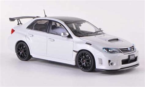 Model Subaru Impreza WRX 1 18 Autoart STI WRX Grijs Modelauto