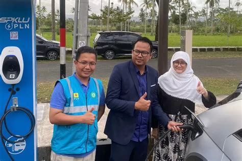 Pln Siapkan Stasiun Pengisian Daya Kendaraan Listrik Untuk Ktt Asean