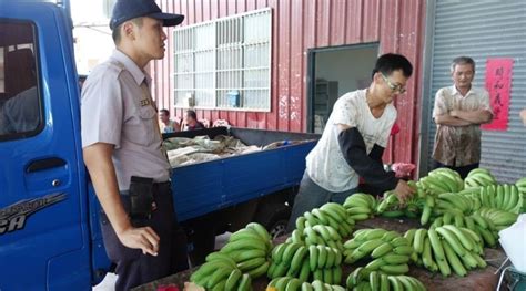 夏蕉價崩 前立委林國慶買2噸要小英帶頭吃 網酸：小英只吃法國菜等級的 怒吼