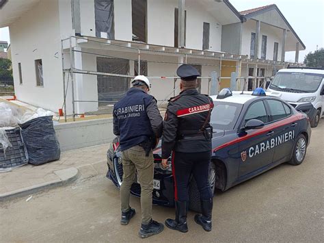 Chioggia Controlli Dei Carabinieri Nei Cantieri Edili Multe Per