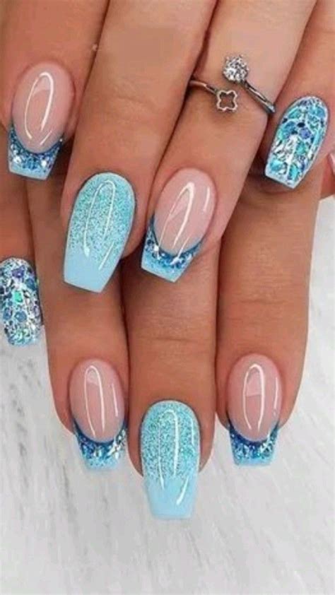 Pin Van By Irina Orlova F F Op Pins By You Nagels Lichtblauwe