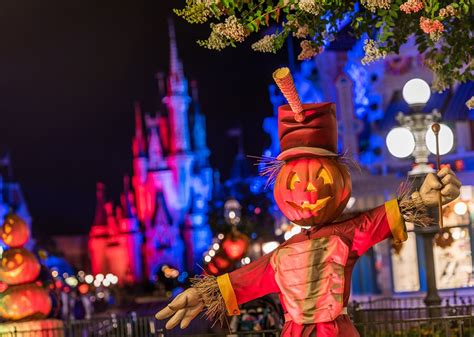 PHOTOS: Jack-O-Lanterns at Walt Disney World Resort | Disney Parks Blog