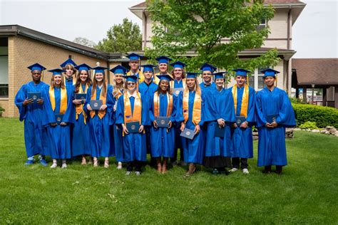 Schlarman Academy Graduates 17 In 2022 Class Schlarman Academy