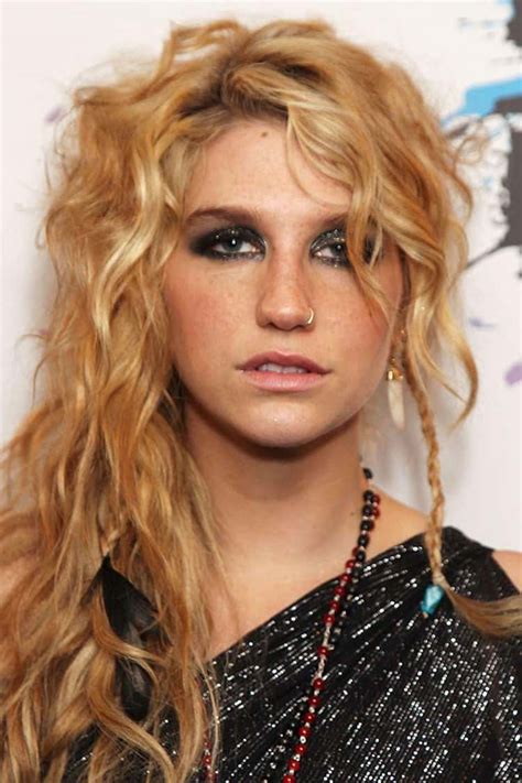 Actresses With Nose Pin