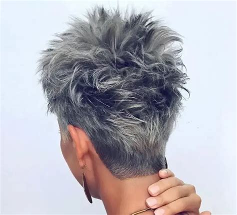 Short Gray Hairstyles Do You Want To Look Youthful After 50 Check Out