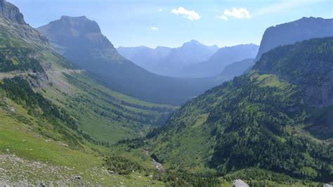 Logan Pass, Glacier National Park [OC] [3968 X 2232] : r/EarthPorn