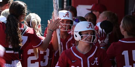 Alabama softball opens fall schedule with a doubleheader of wins