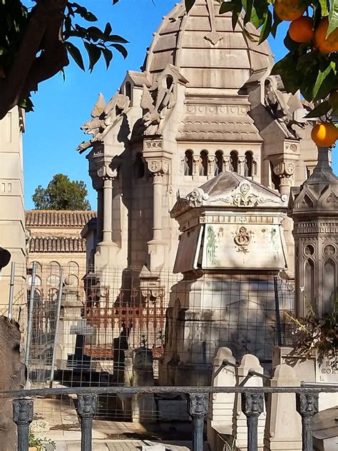 VALENCIA CEMENTERIO Arquitecto Cortina 4 Jose Luis Gil Flickr