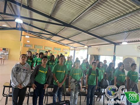 Escola No Eldorado - Visita dos alunos do 6º ao 8º ano da Escola 13 de Maio, em Eldorado ...