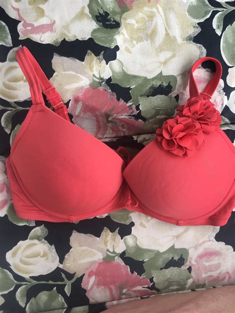 Change bikini bh 75 E corall röd badkläder bada 408116161 ᐈ Köp på Tradera