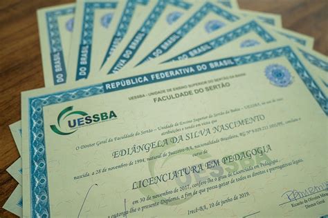 Diploma De Faculdade Saiba Como Conquistar O Seu Viva Sapato