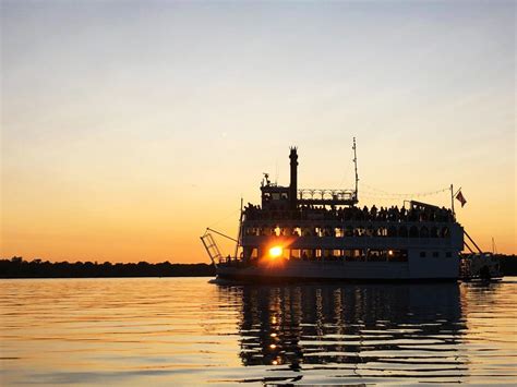 Dining Cruises - Kingston 1000 Islands Cruises - Brunch, Lunch, Dinner