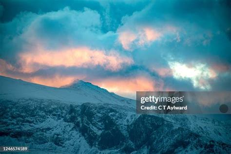 Snowdon Peak Photos and Premium High Res Pictures - Getty Images