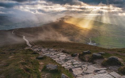 Lifestyle 5 Best Beginner Friendly Hikes In The Spectacular Peak