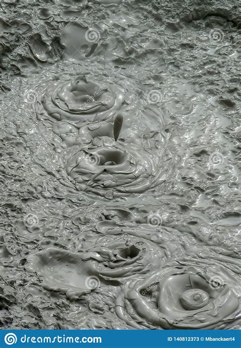 Bubbling, Splashing and Boiling Mud Pool, Rotorua, New Zealand Stock ...