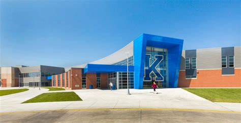 Midwest School Displays Signature Colored And Modern Exterior Design