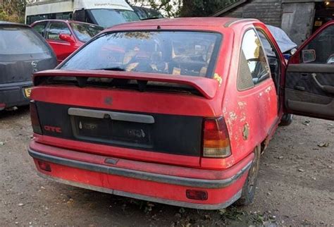 Mk2 Vauxhall Astra GTE - UK Barn Finds