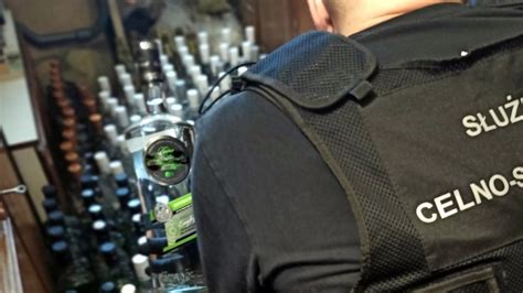 Nielegalne Papierosy I Alkohol W Mieszkaniu Latka Radio