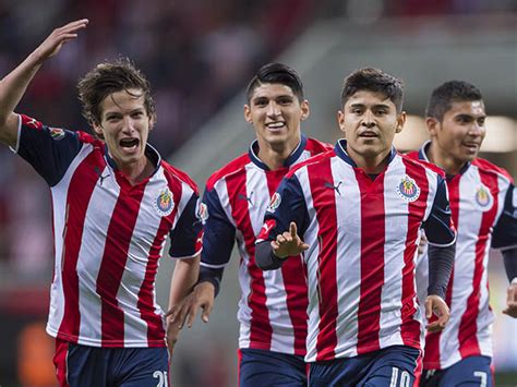 Siete Jugadores De Las Chivas Del Guadalajara Son Diagnosticados Con