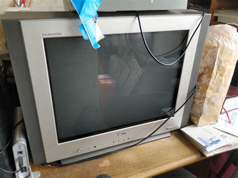 Telewizor Lg Flatron Kineskopowy Warszawa Bia O Ka Olx Pl