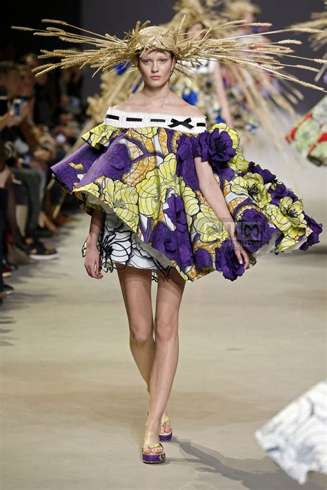 Victor Rolf Couture Fashion Show Collection Spring Summer