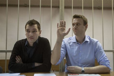 Putin Critic Alexei Navalny Faces 10 Years In Jail Prosecutors Nbc News