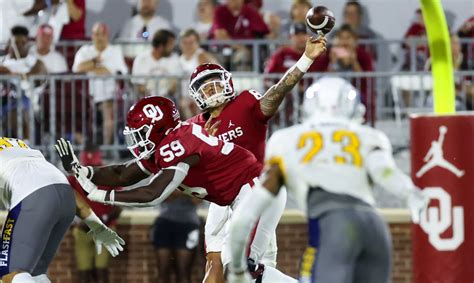 Oklahoma Football Sooners Wire Staff Predicts Oklahoma Vs Nebraska