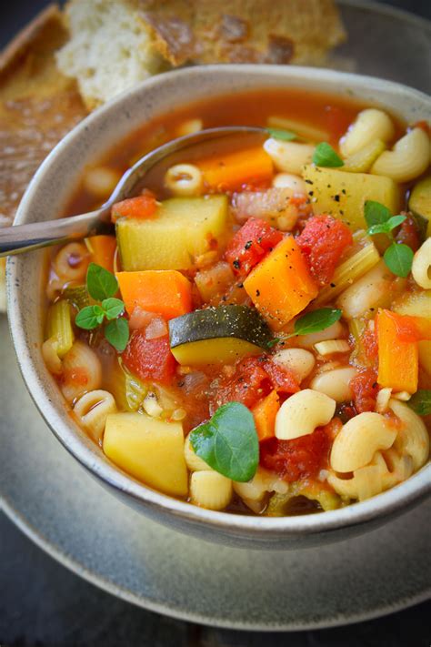 Vegan Minestrone Soup Cilantro And Citronella