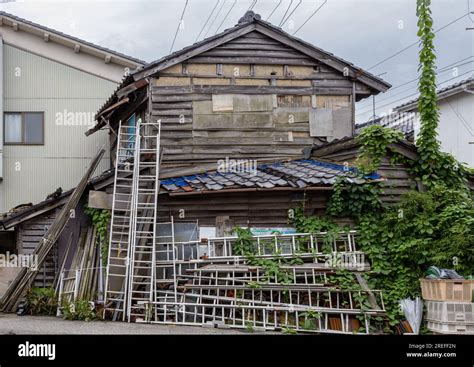 Abandoned House Kanazawa Ishikawa Japan Stock Photo Alamy