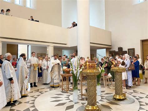 LA FÊTE DE TRANSFIGURATION DU SEIGNEUR Cathédrale de la Sainte Trinité