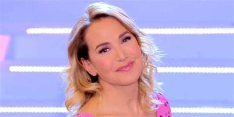 Barbara D Urso Fuori Da Mediaset Retroscena Sul Cachet Da Milioni