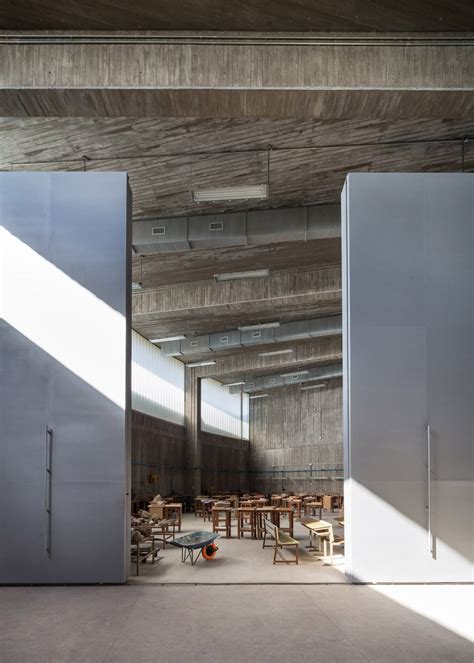 Corduroy Textured Concrete Wrap Gpy Arquitectos Art School In Tenerife