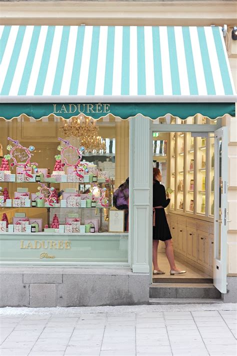 Pastelerías Ladurée Paris Y Sus Macarons La Fiesta De Olivia