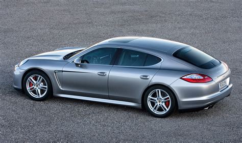 10,000th Porsche Panamera rolls off the production line