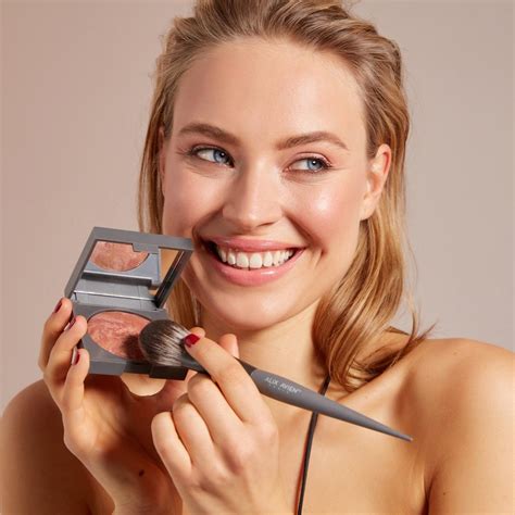 Allık Baked Blush 105 Bright Nude Alix Avien