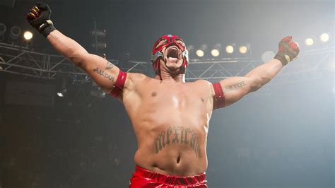 Rey Mysterio wins the Royal Rumble Match: 2006 Royal Rumble | WWE