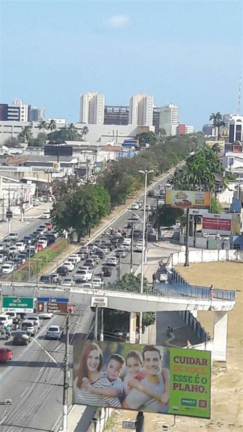 Acidente Motociclista Deixa Tr Nsito Congestionado Na Fernandes Lima